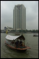 Digital photo titled peninsula-hotel-and-boat