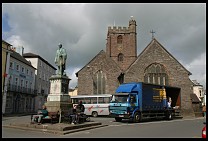 Digital photo titled brecon-wellington-statue